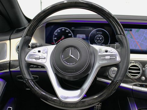 Used 2018 Mercedes-Benz S 560 Sedan image 60