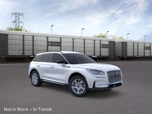 New 2026 Lincoln Corsair Premiere image 7