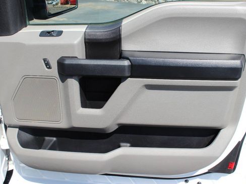 Used 2018 Ford F150 XL w/ XL Power Equipment Group RWD image 10