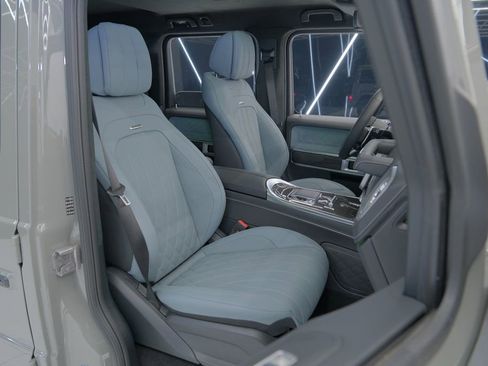 Used 2026 Mercedes-Benz G 63 AMG 4MATIC image 32