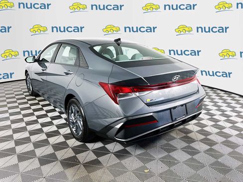 Certified 2024 Hyundai Elantra SEL image 5