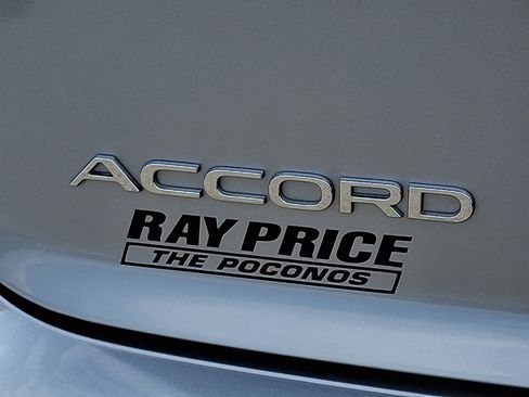 Certified 2025 Honda Accord EX-L image 31