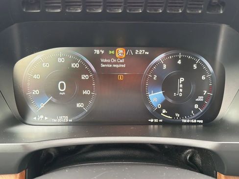 Used 2018 Volvo XC90 T6 Inscription w/ Convenience Package AWD/4WD image 16