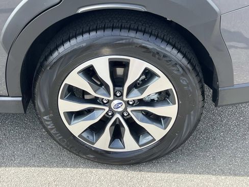 Certified 2025 Subaru Outback Touring w/ Tech Package 3 image 19