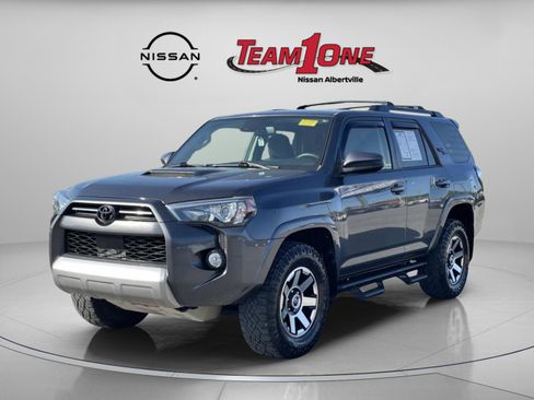 Used 2020 Toyota 4Runner TRD Off-Road AWD/4WD image 4