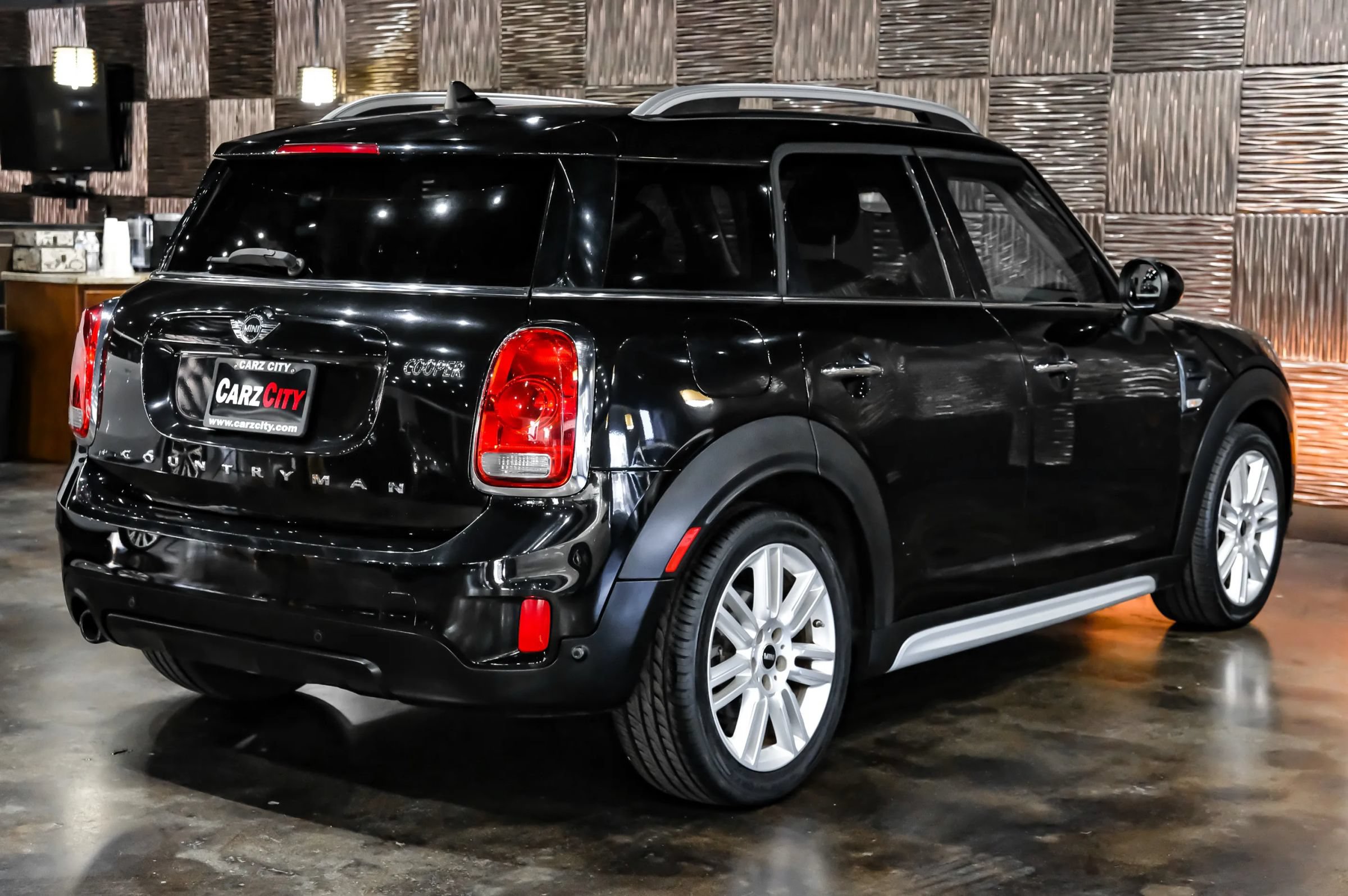 Used 2018 MINI Cooper Countryman ALL4 AWD/4WD image 10