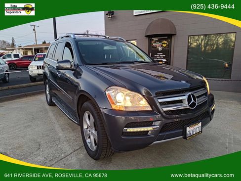 Used 2012 Mercedes-Benz GL 450 4MATIC w/ Premium 1 Pkg image 2