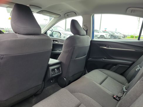Used 2025 Toyota Camry LE FWD image 14
