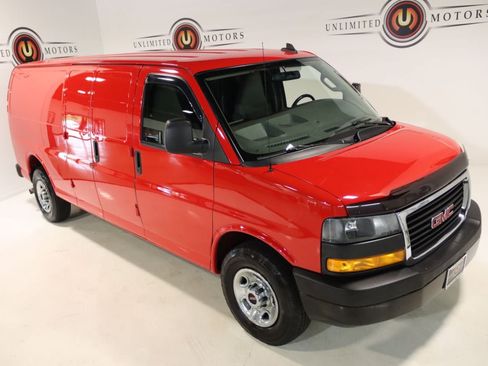 Used 2023 GMC Savana 3500 Extended w/ Driver Convenience Package RWD image 9