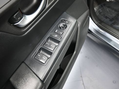 Used 2024 Honda CR-V EX image 14