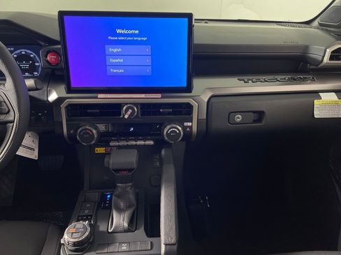 New 2025 Toyota Tacoma TRD Off-Road image 15