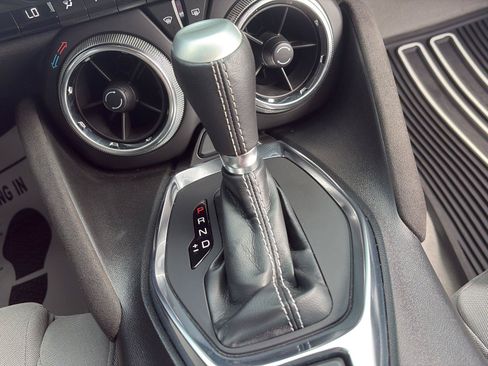 Used 2023 Chevrolet Camaro LT w/ Technology Package RWD image 19