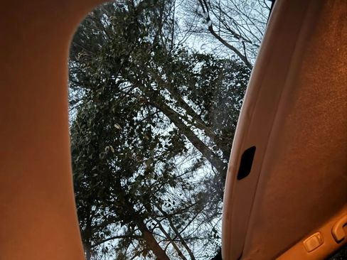 Used 2013 Nissan Pathfinder Platinum image 12