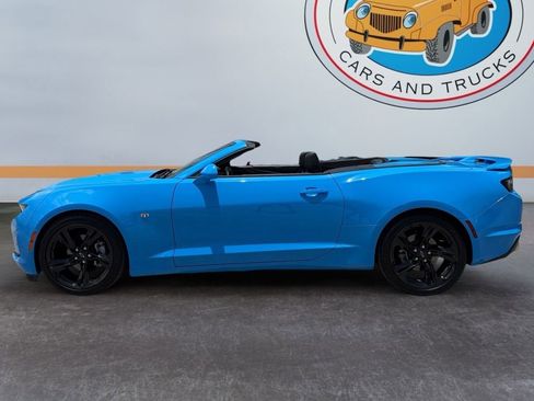 Used 2022 Chevrolet Camaro LT w/ RS Package RWD image 3