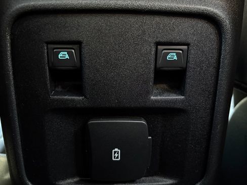 Used 2023 Ford Bronco Badlands w/ Sasquatch Package image 6