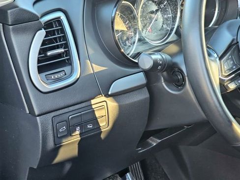 Used 2023 MAZDA CX-9 Touring Plus image 18