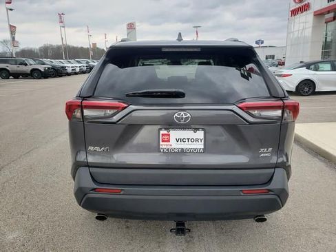 Used 2019 Toyota RAV4 XLE w/ All Weather Liner Package image 6