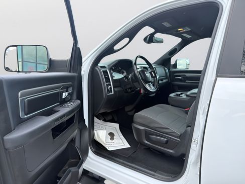 Used 2021 RAM 1500 Warlock AWD/4WD image 12