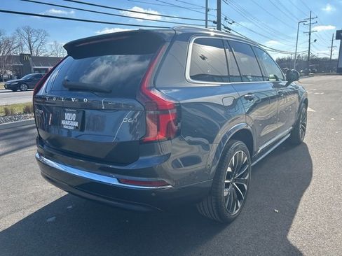 Certified 2025 Volvo XC90 B6 Plus image 5