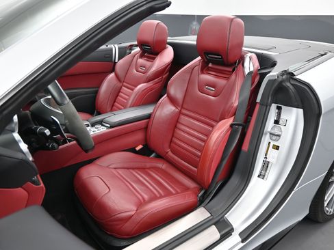 Used 2019 Mercedes-Benz SL 63 AMG image 6