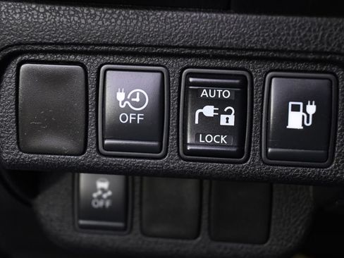Used 2016 Nissan Leaf S w/ Charger Package FWD image 22