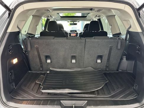 Used 2019 Subaru Ascent Premium w/ Popular Package #2A image 5