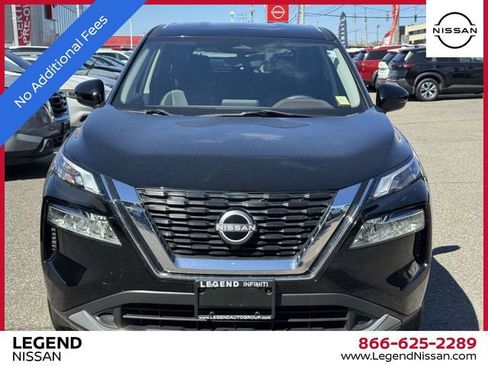 Certified 2023 Nissan Rogue SV AWD/4WD image 2