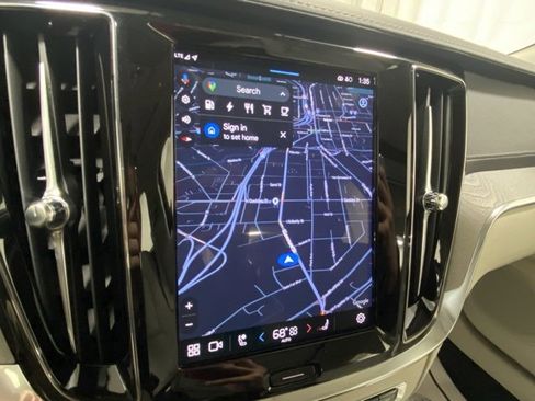 Used 2025 Volvo S60 T8 Ultra image 19