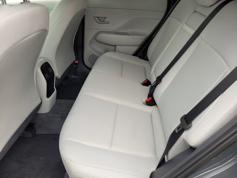 Certified 2025 Hyundai Kona SEL image 10