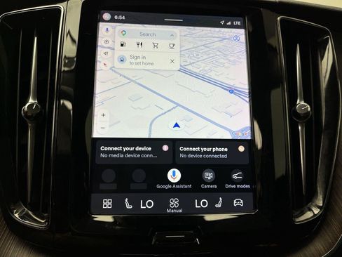 Used 2022 Volvo XC60 B5 Momentum AWD/4WD image 19