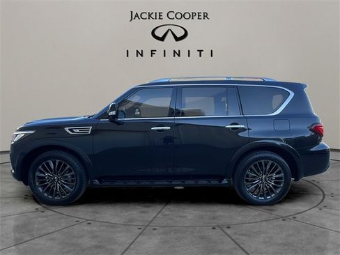 Certified 2024 INFINITI QX80 Sensory image 2