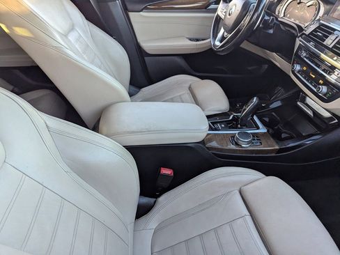 Used 2019 BMW X3 sDrive30i image 12