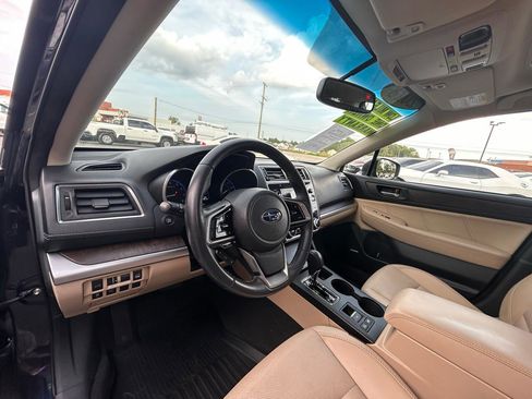 Used 2018 Subaru Outback 2.5i Limited w/ Popular Package #2 AWD/4WD image 24
