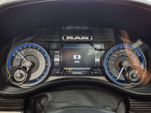 Used 2020 RAM 1500 Limited image 17