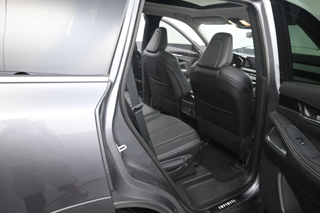 Used 2023 INFINITI QX60 Sensory w/ Vision Package AWD/4WD image 33