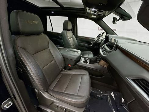 Used 2021 Chevrolet Tahoe High Country image 34