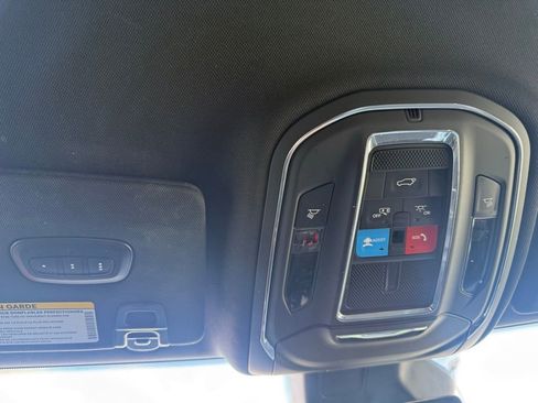 Used 2023 Jeep Grand Cherokee Trailhawk w/ Luxury Tech Group III image 10