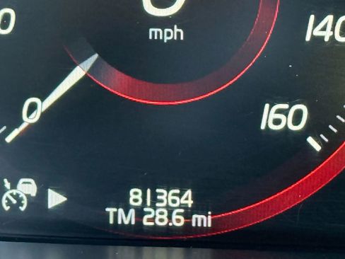 Used 2017 Volvo XC90 T6 R-Design w/ Vision Package image 22