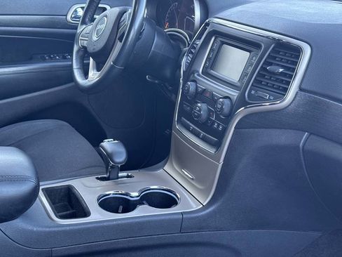 Used 2015 Jeep Grand Cherokee Laredo w/ Quick Order Package 23E image 13