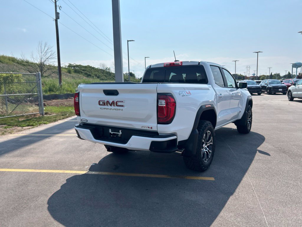 Used 2024 GMC Canyon AT4 w/ Canyon Safety Plus Package AWD/4WD image 6