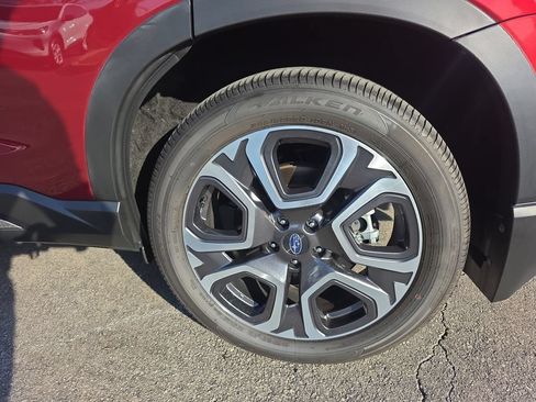Used 2024 Subaru Ascent Touring AWD/4WD image 18