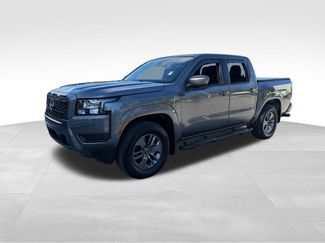 Used 2025 Nissan Frontier SV w/ Tow Package RWD video 3