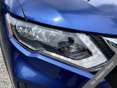 Used 2019 Nissan Rogue SV AWD/4WD image 26
