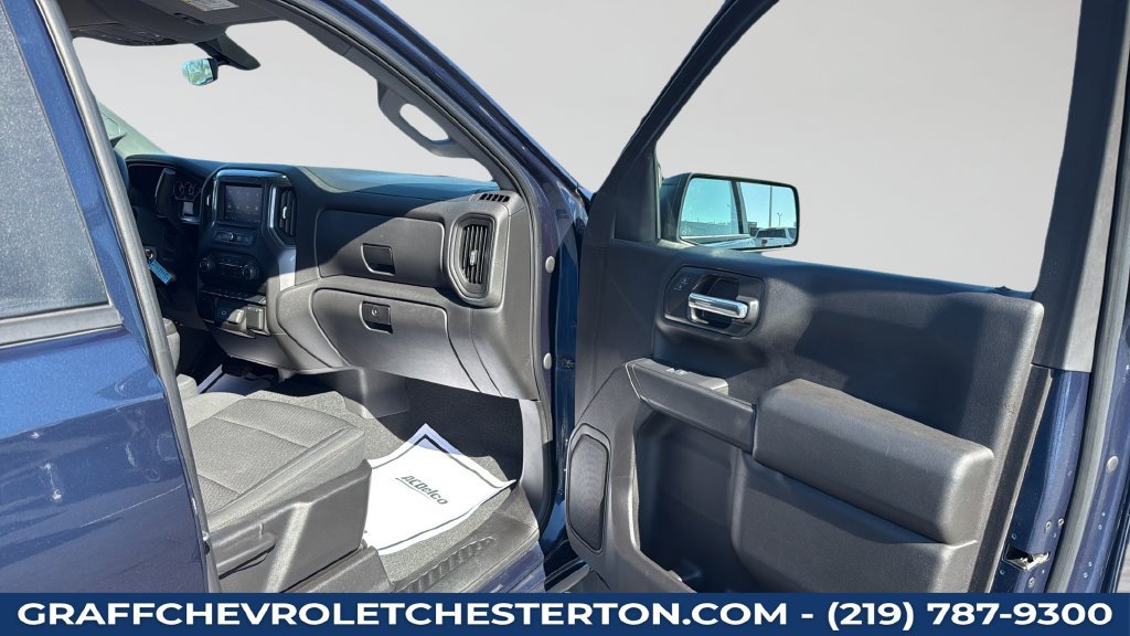 Used 2020 Chevrolet Silverado 1500 Custom w/ Custom Value Package AWD/4WD image 23