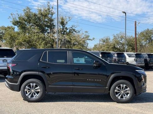 New 2026 Chevrolet Equinox LT image 4