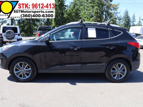 Used 2015 Hyundai Tucson SE FWD image 11