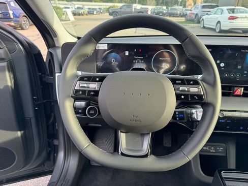 New 2025 Hyundai Ioniq 5 SEL image 11