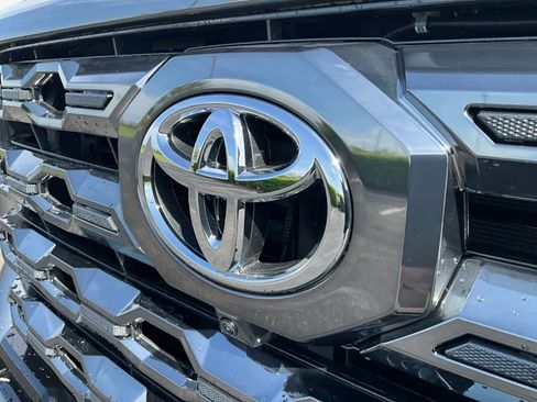 New 2026 Toyota Tundra Platinum AWD/4WD image 9