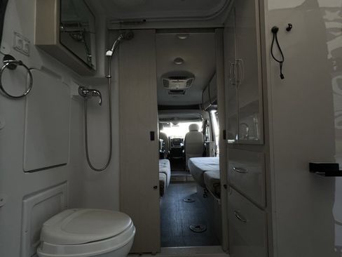 Used 2021 RAM ProMaster 3500 w/ Convenience Group image 65