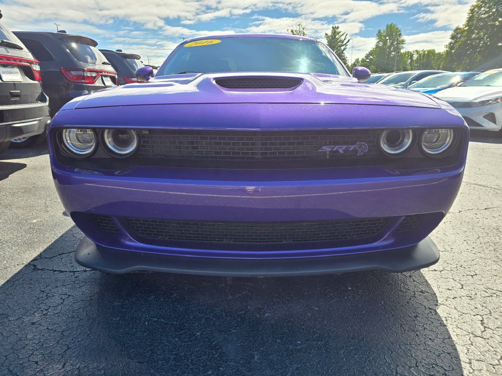 Used 2016 Dodge Challenger SRT Hellcat RWD image 2